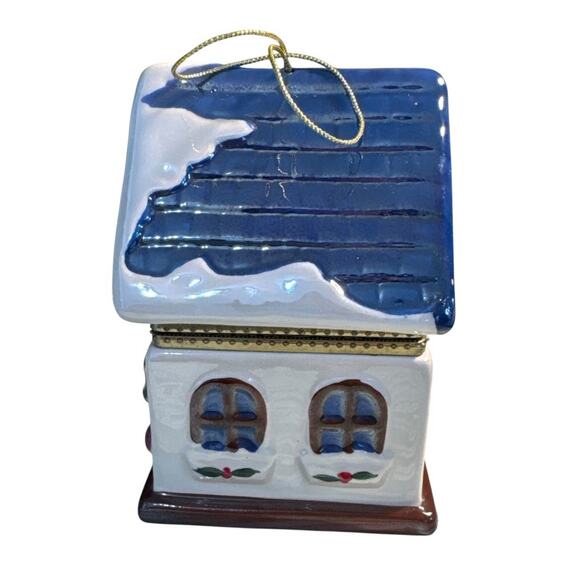 2011 MR CHRISTMAS PORCELAIN MUSIC HINGED HOUSE ORNAMENT MOVING CRITTERS INSIDE - Picture 7 of 8